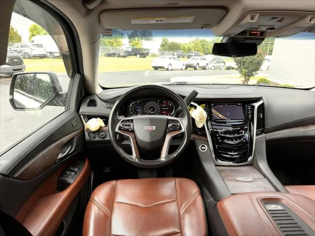 2019 Cadillac Escalade Luxury