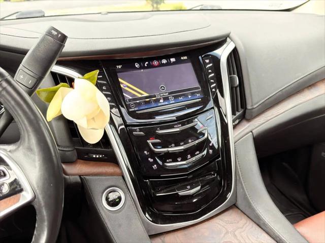 2019 Cadillac Escalade Luxury