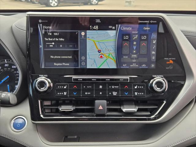 2021 Toyota Highlander Hybrid Platinum