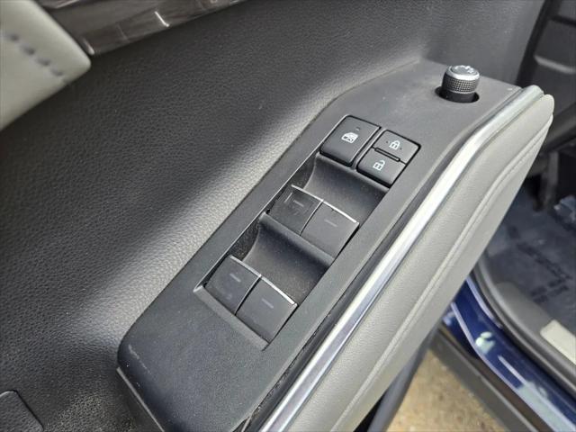 2021 Toyota Highlander Hybrid Platinum