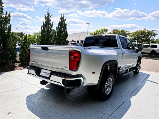 2021 Chevrolet Silverado 3500HD 4WD Crew Cab Long Bed LTZ