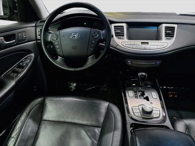 2012 Hyundai Genesis 3.8