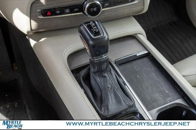 2022 Volvo XC90 T6 Inscription 6 Passenger