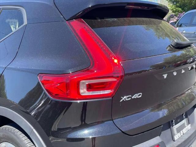 2019 Volvo XC40 T5 Momentum