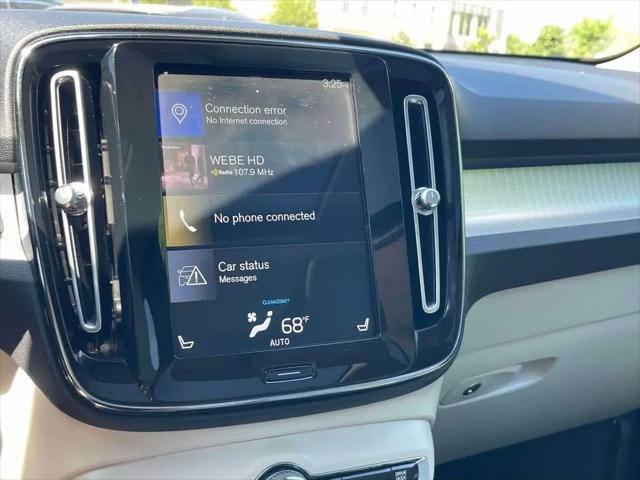 2019 Volvo XC40 T5 Momentum