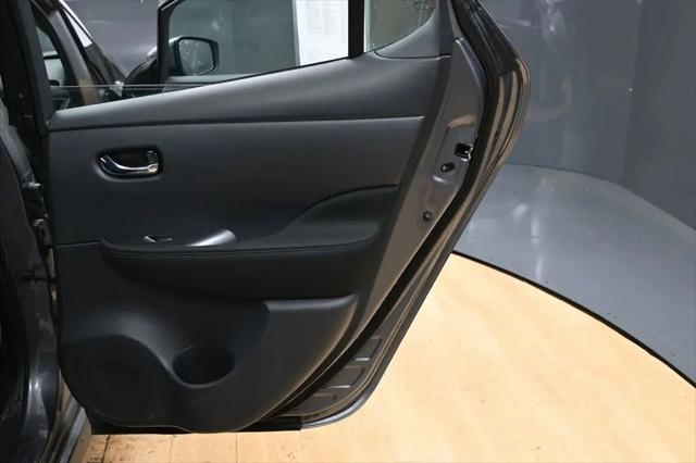 2023 Nissan LEAF S 40 kWh