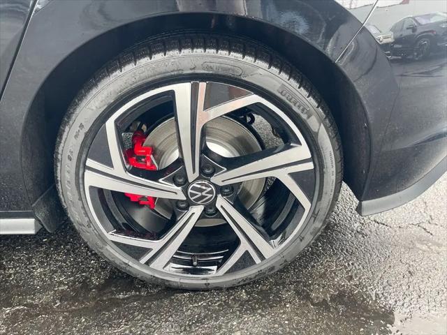 2026 Volkswagen Golf GTI SE