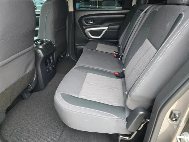2024 Nissan Titan Crew Cab SV 4x2