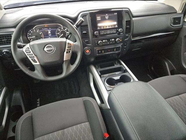 2024 Nissan Titan Crew Cab SV 4x2