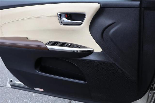 2014 Toyota Avalon XLE