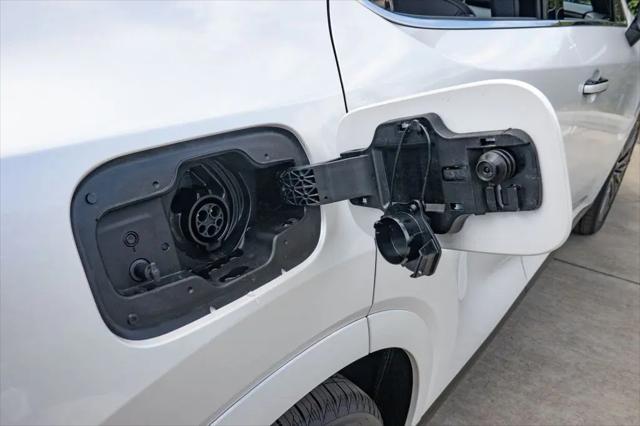 2026 Lexus RX 450h+ Premium