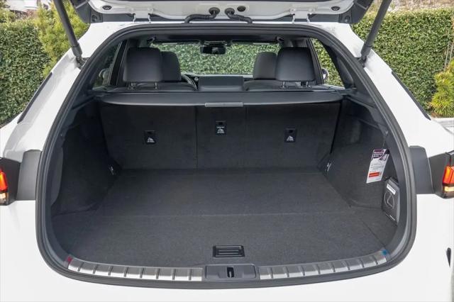 2026 Lexus RX 450h+ Premium