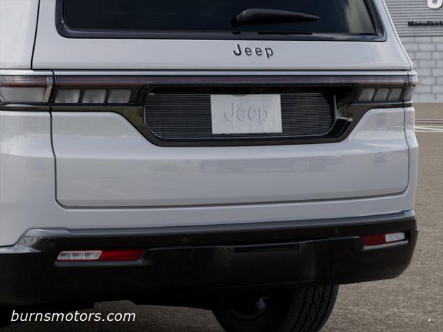 2026 Jeep Grand Wagoneer 4x2