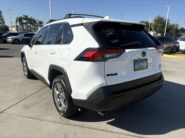 2021 Toyota RAV4 LE