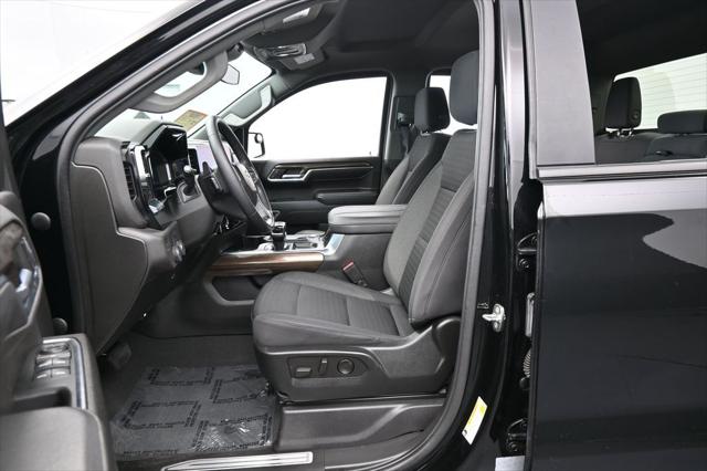 2023 Chevrolet Silverado 1500 2WD Crew Cab Short Bed LT
