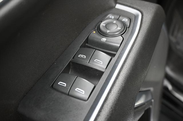 2023 Chevrolet Silverado 1500 2WD Crew Cab Short Bed LT