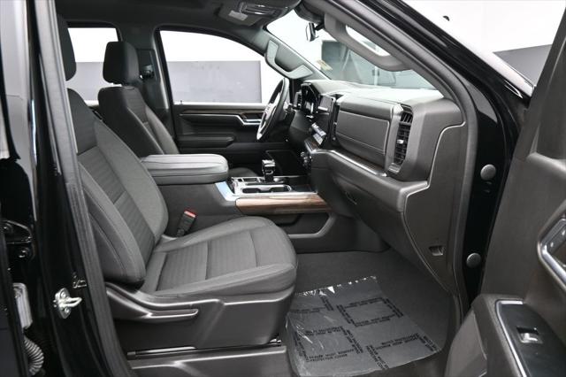 2023 Chevrolet Silverado 1500 2WD Crew Cab Short Bed LT