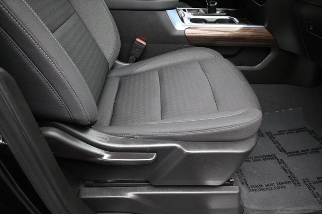 2023 Chevrolet Silverado 1500 2WD Crew Cab Short Bed LT
