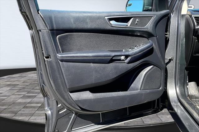 2018 Ford Edge SE