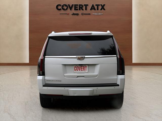 2019 Cadillac Escalade Luxury