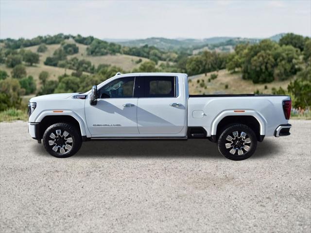 2024 GMC Sierra 2500HD 4WD Crew Cab Standard Bed Denali