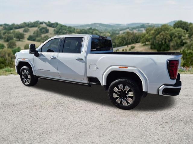 2024 GMC Sierra 2500HD 4WD Crew Cab Standard Bed Denali