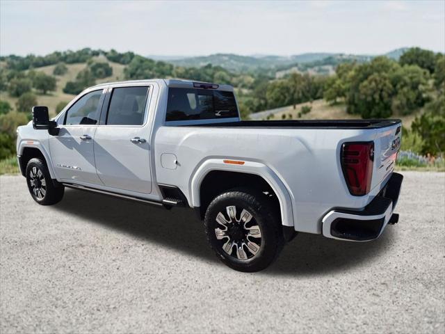2024 GMC Sierra 2500HD 4WD Crew Cab Standard Bed Denali