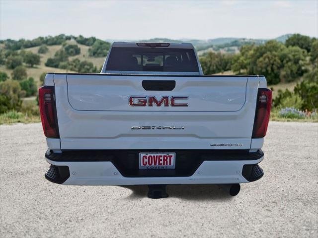 2024 GMC Sierra 2500HD 4WD Crew Cab Standard Bed Denali