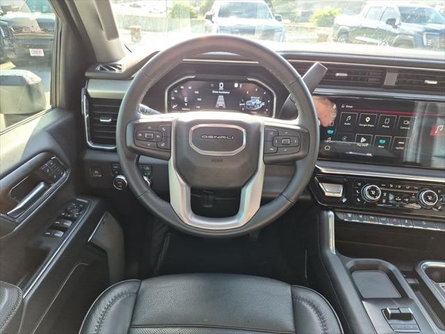 2024 GMC Sierra 2500HD 4WD Crew Cab Standard Bed Denali