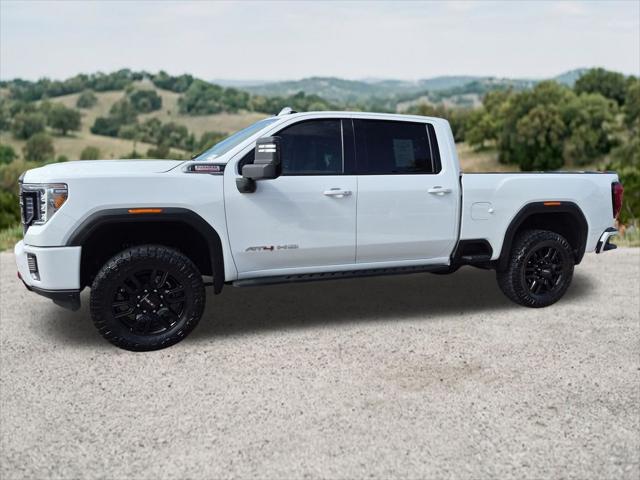 2022 GMC Sierra 2500HD 4WD Crew Cab Standard Bed AT4