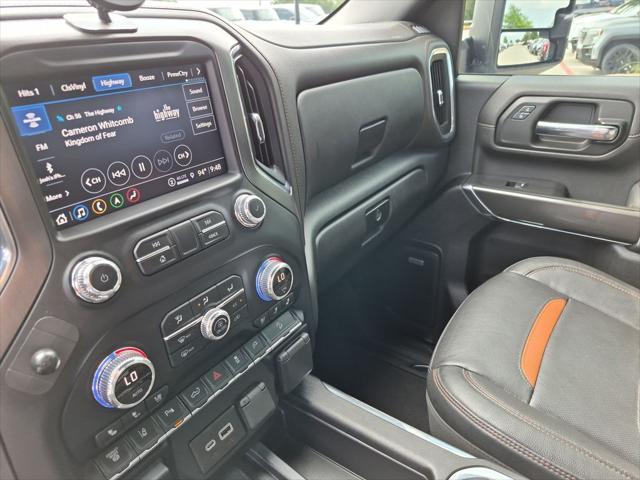 2022 GMC Sierra 2500HD 4WD Crew Cab Standard Bed AT4