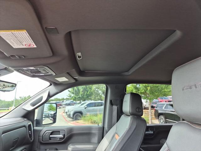 2022 GMC Sierra 2500HD 4WD Crew Cab Standard Bed AT4