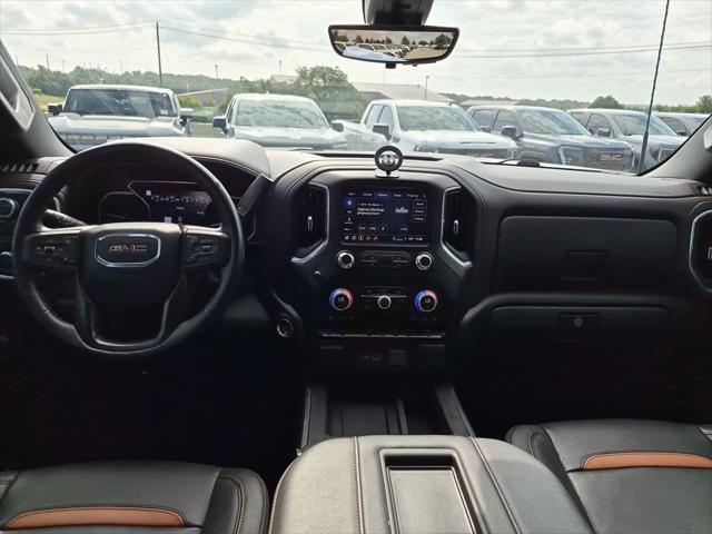 2022 GMC Sierra 2500HD 4WD Crew Cab Standard Bed AT4