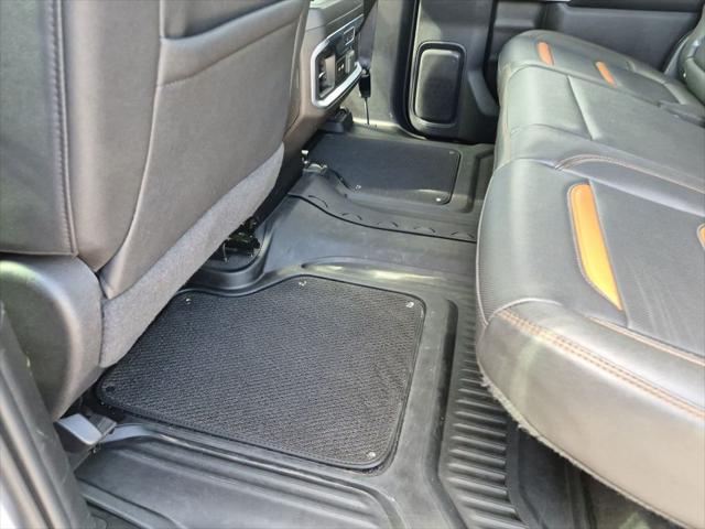 2022 GMC Sierra 2500HD 4WD Crew Cab Standard Bed AT4