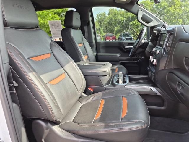 2022 GMC Sierra 2500HD 4WD Crew Cab Standard Bed AT4