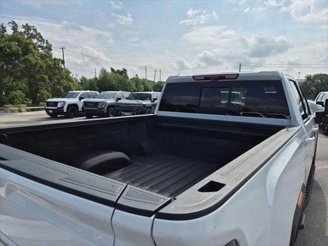 2022 GMC Sierra 2500HD 4WD Crew Cab Standard Bed AT4