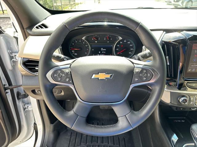 2023 Chevrolet Traverse FWD LT Leather