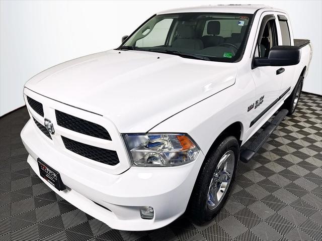 2017 RAM 1500 Express Quad Cab 4x4 64 Box 2017 RAM 1500 Express Quad Cab 4x4 64 Box