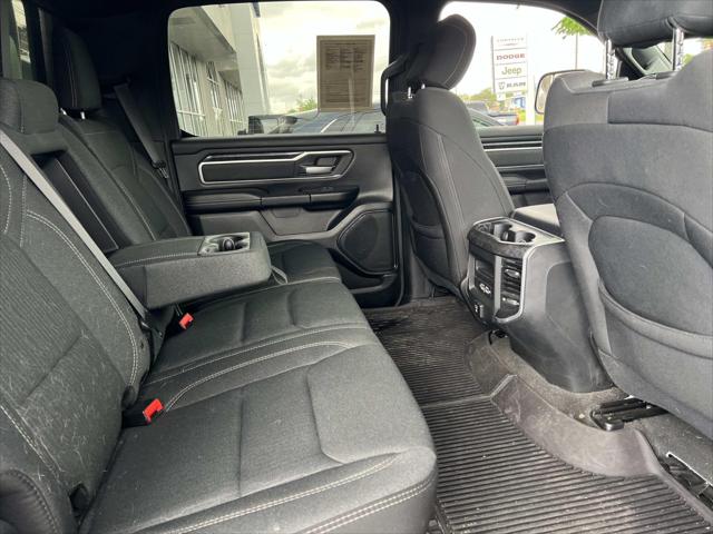 2020 Ram 1500 Big Horn Crew Cab 4x4 5'7" Box