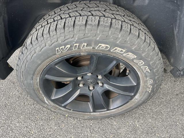 2020 Ram 1500 Big Horn Crew Cab 4x4 5'7" Box