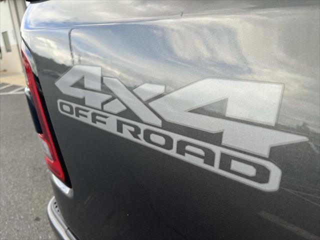 2020 Ram 1500 Big Horn Crew Cab 4x4 5'7" Box