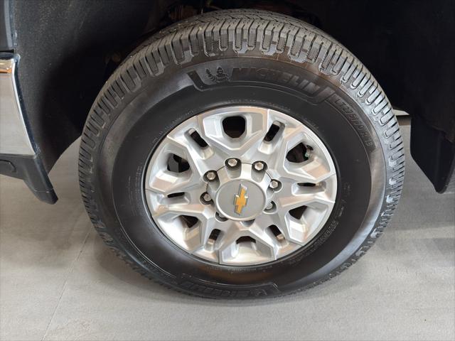 2021 Chevrolet Silverado 3500HD 4WD Crew Cab Standard Bed WT