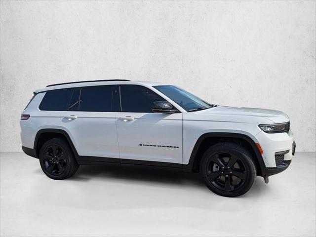 2023 Jeep Grand Cherokee L Limited 4x2