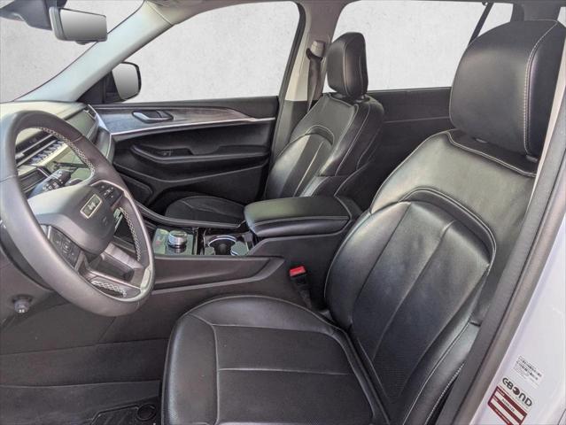 2023 Jeep Grand Cherokee L Limited 4x2