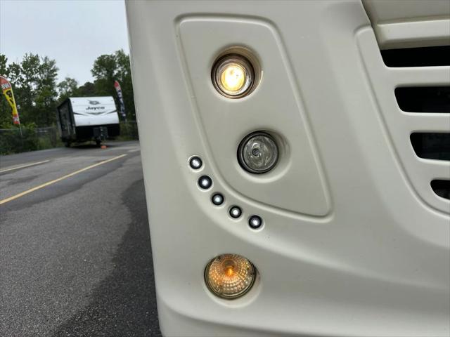 2020 Ford F-53 28A