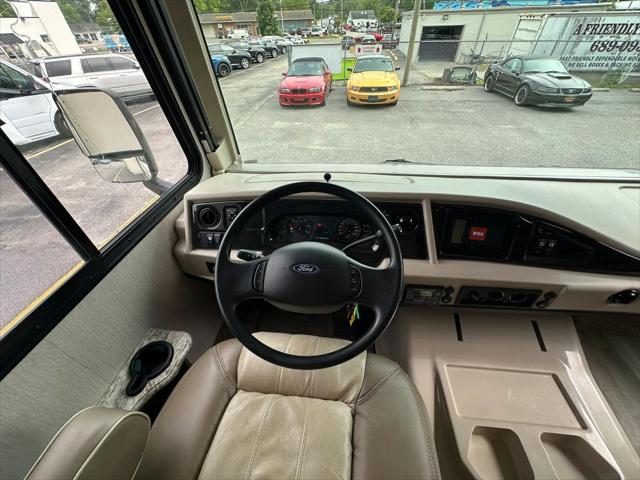 2020 Ford F-53 28A