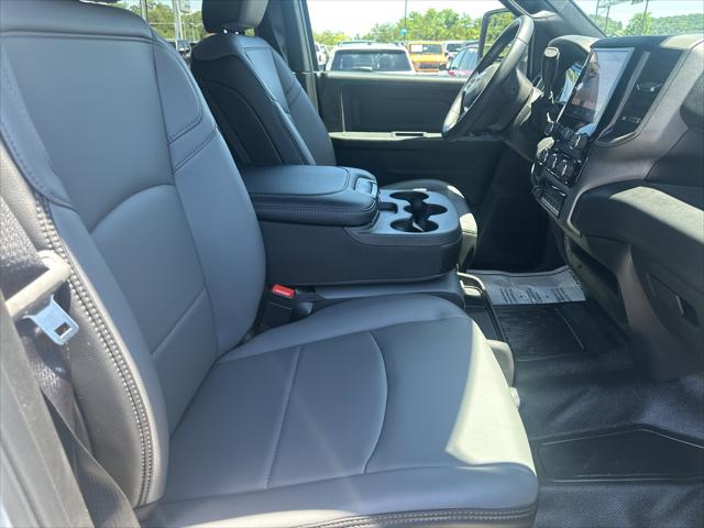 2026 Ram 5500 Tradesman/Big Horn