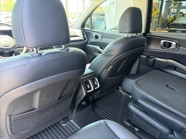 2025 Kia Sorento Hybrid EX