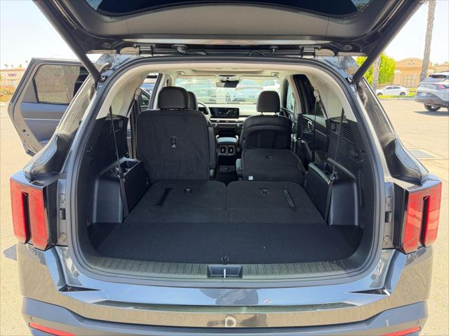 2025 Kia Sorento Hybrid EX