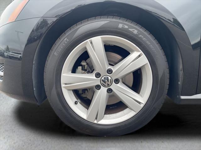 2013 Volkswagen Passat 2.5L SE
